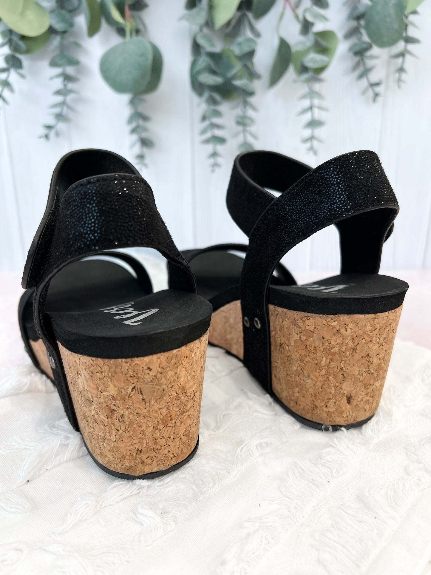 Very G Sol Wedge - Black
