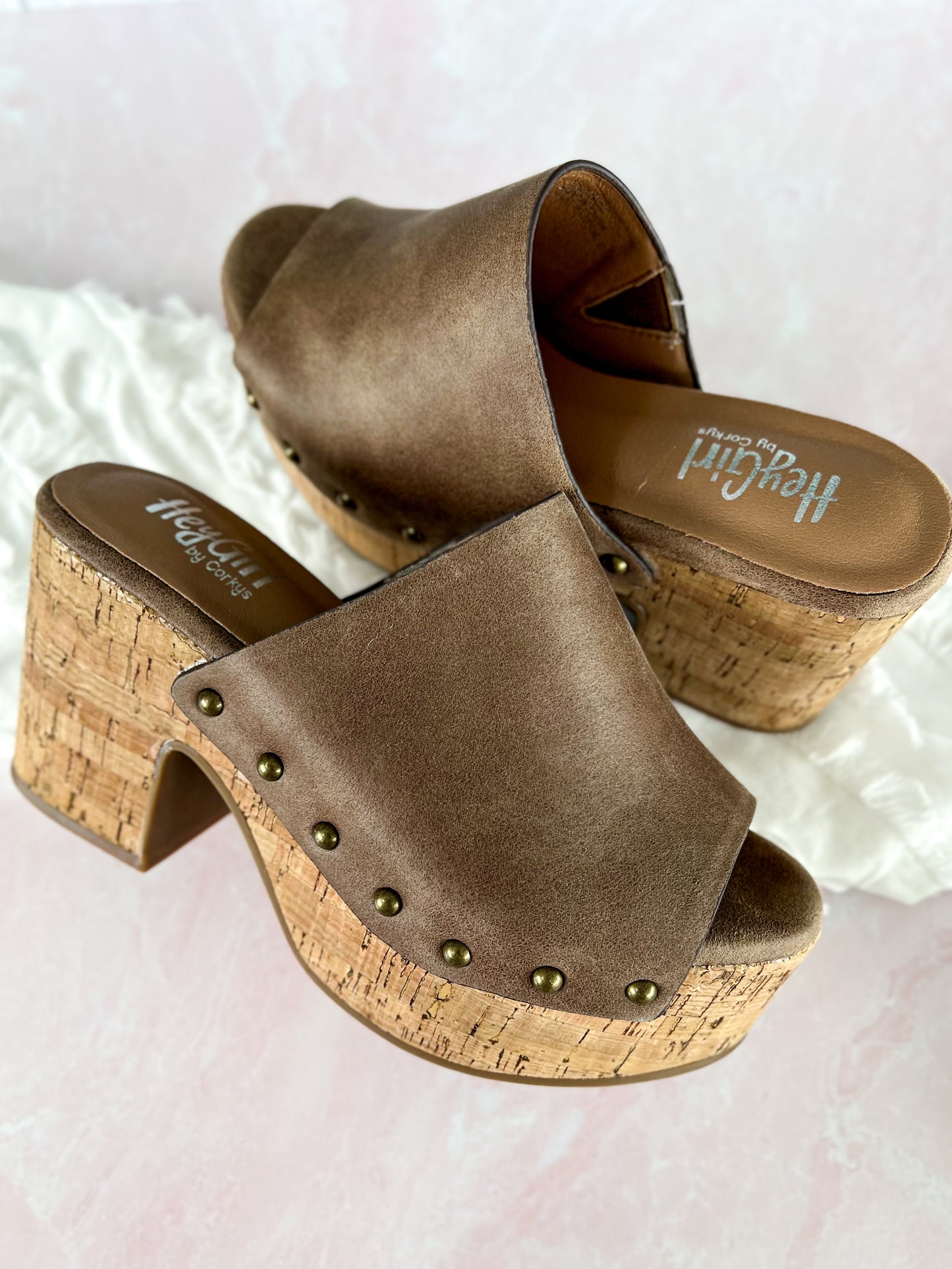 Corky's Baba Bing Heel - Brown Distressed