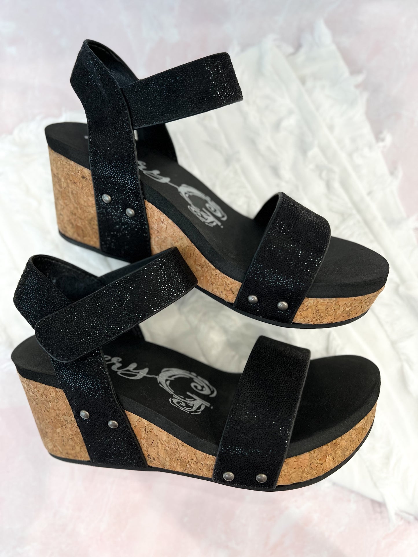 Very G Sol Wedge - Black