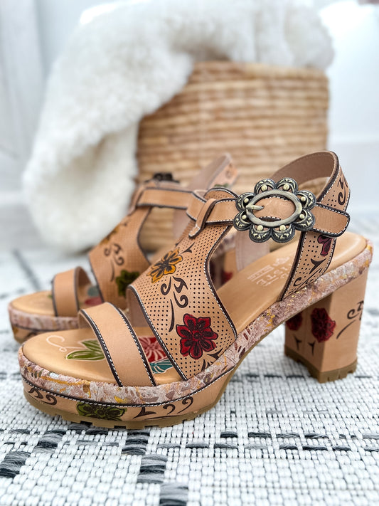 L'ARTISTE Jawdrop Heel - Beige Multi