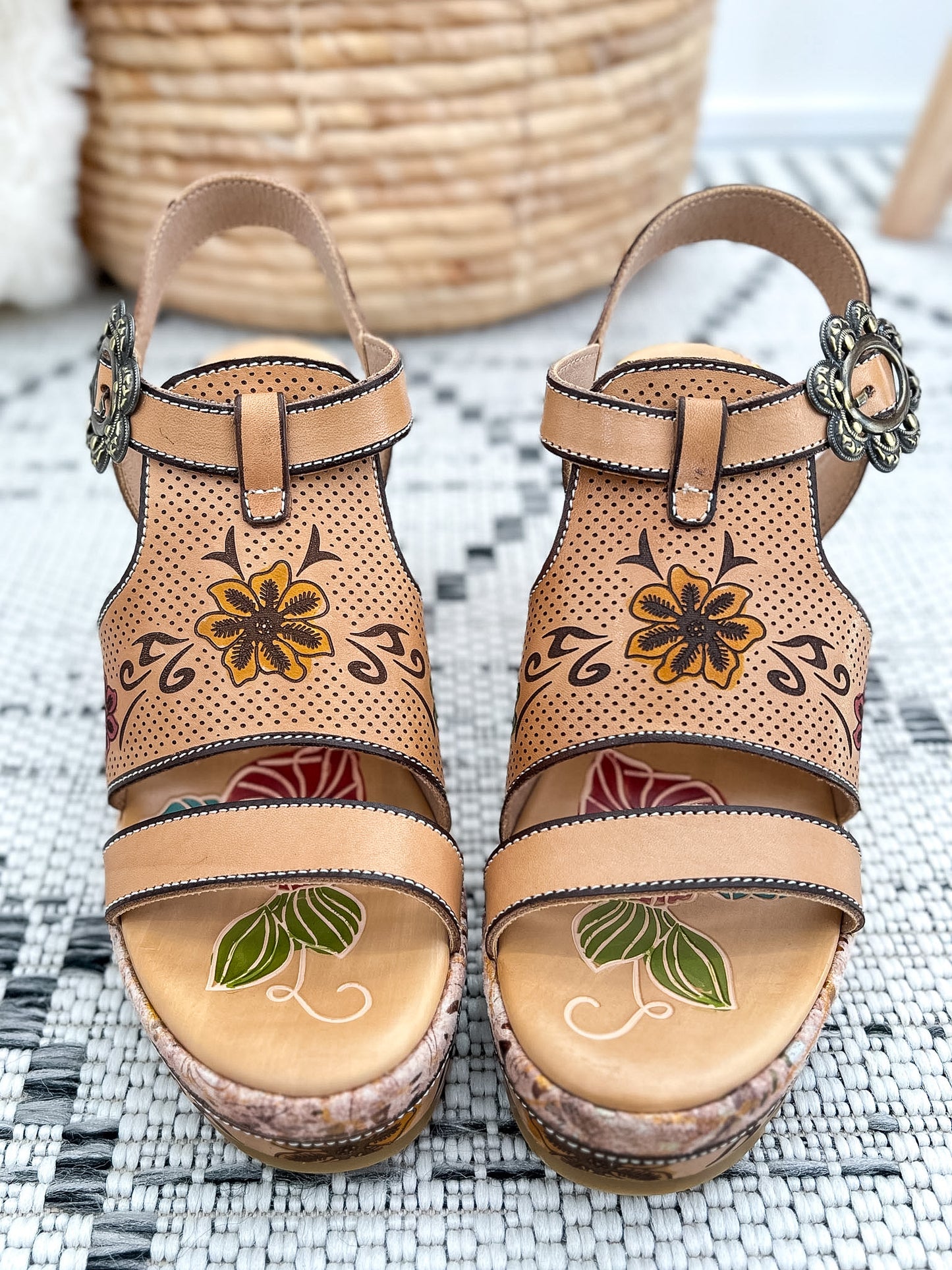 L'ARTISTE Jawdrop Heel - Beige Multi