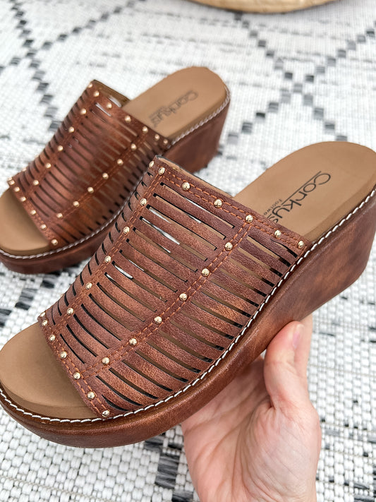 Corky's Much Better Wedge - Bourbon