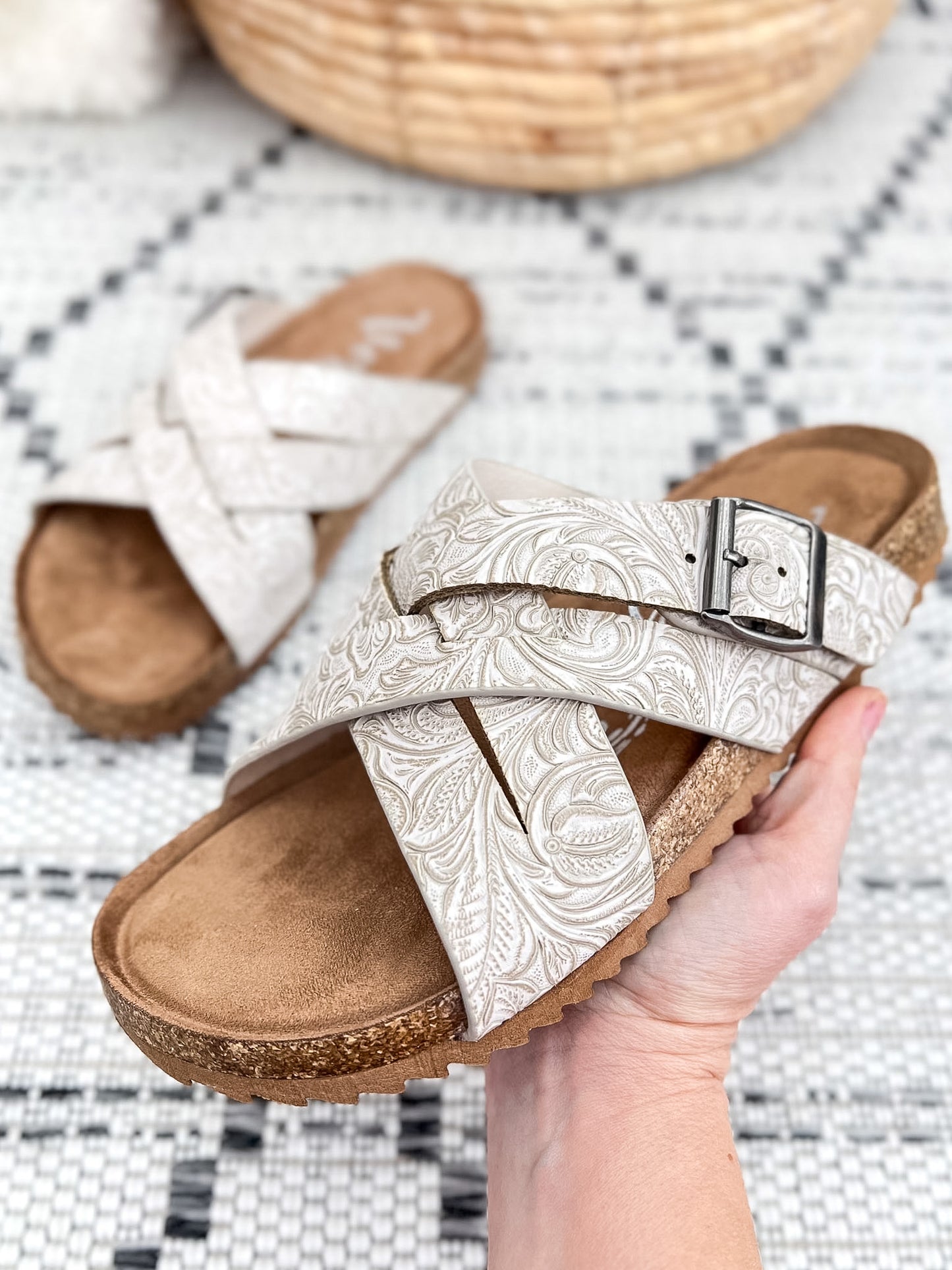 Very G Jada Sandal - Light Grey