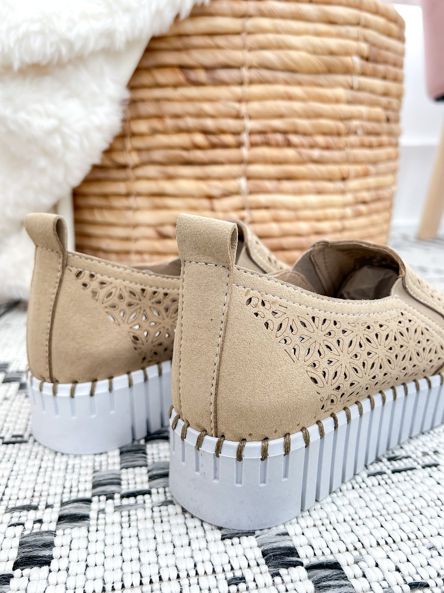 Very G Nicole Platform Shoe - Nude