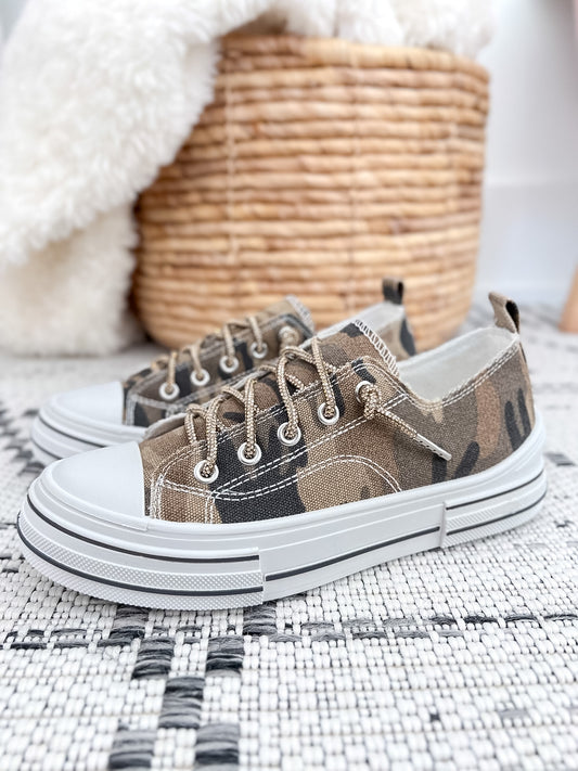 Very G Aman Sneaker - Camo