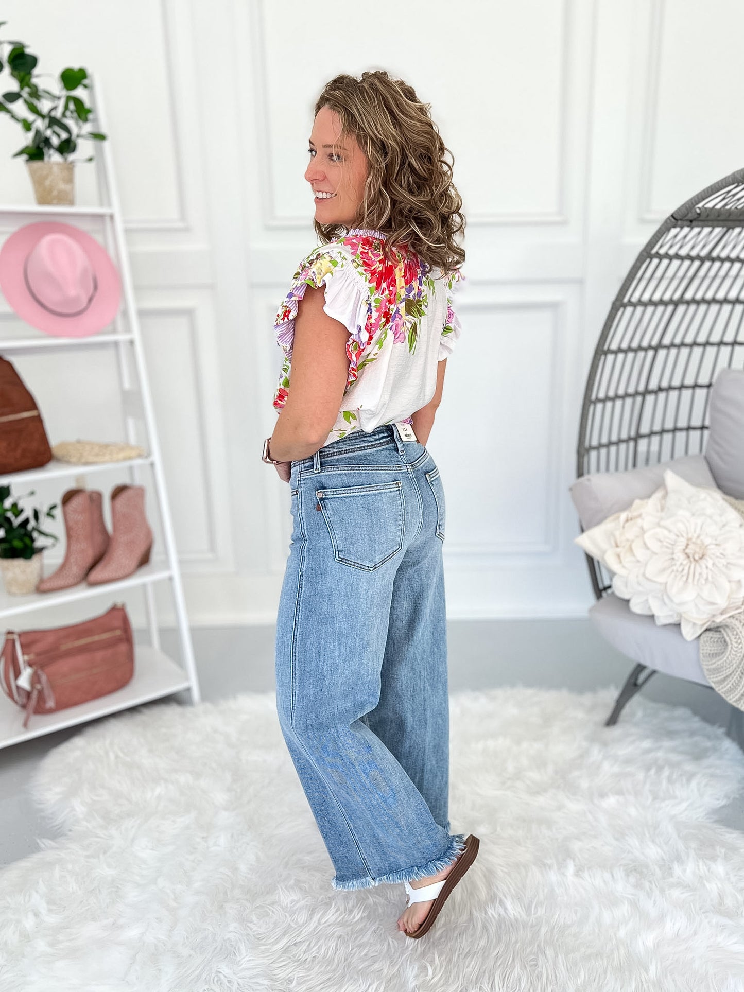 Walk Of Fame - Judy Blue Fray Hem Ankle Wide Leg Jean