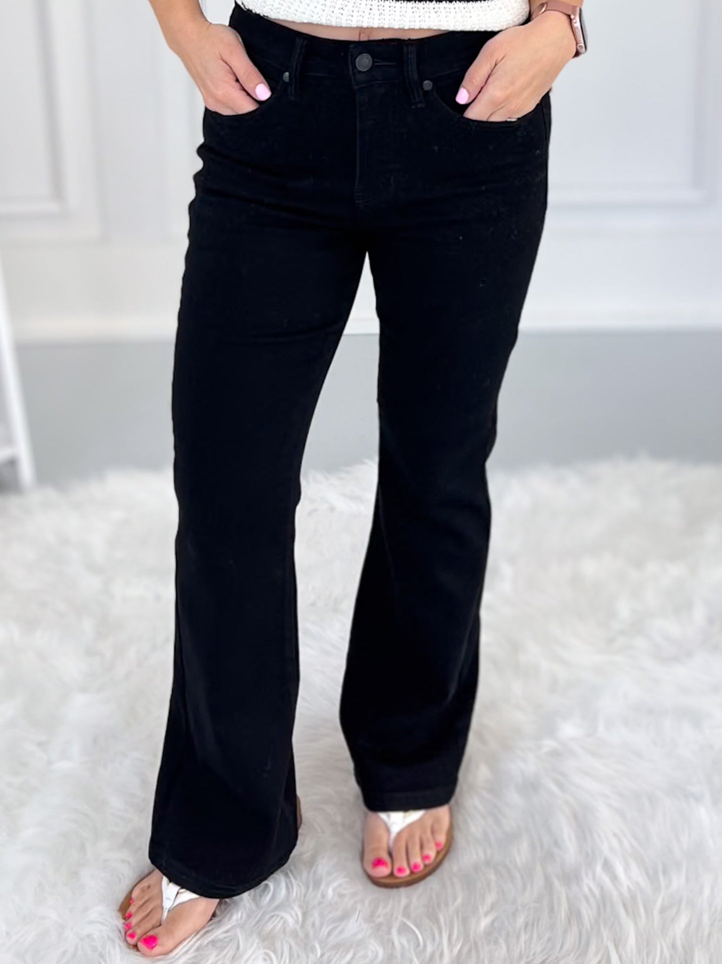 Dark Mode - Judy Blue PETITE Black Denim Bootcut Jean