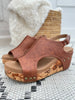 Corky's Carley Wedge - Cognac Tumbled