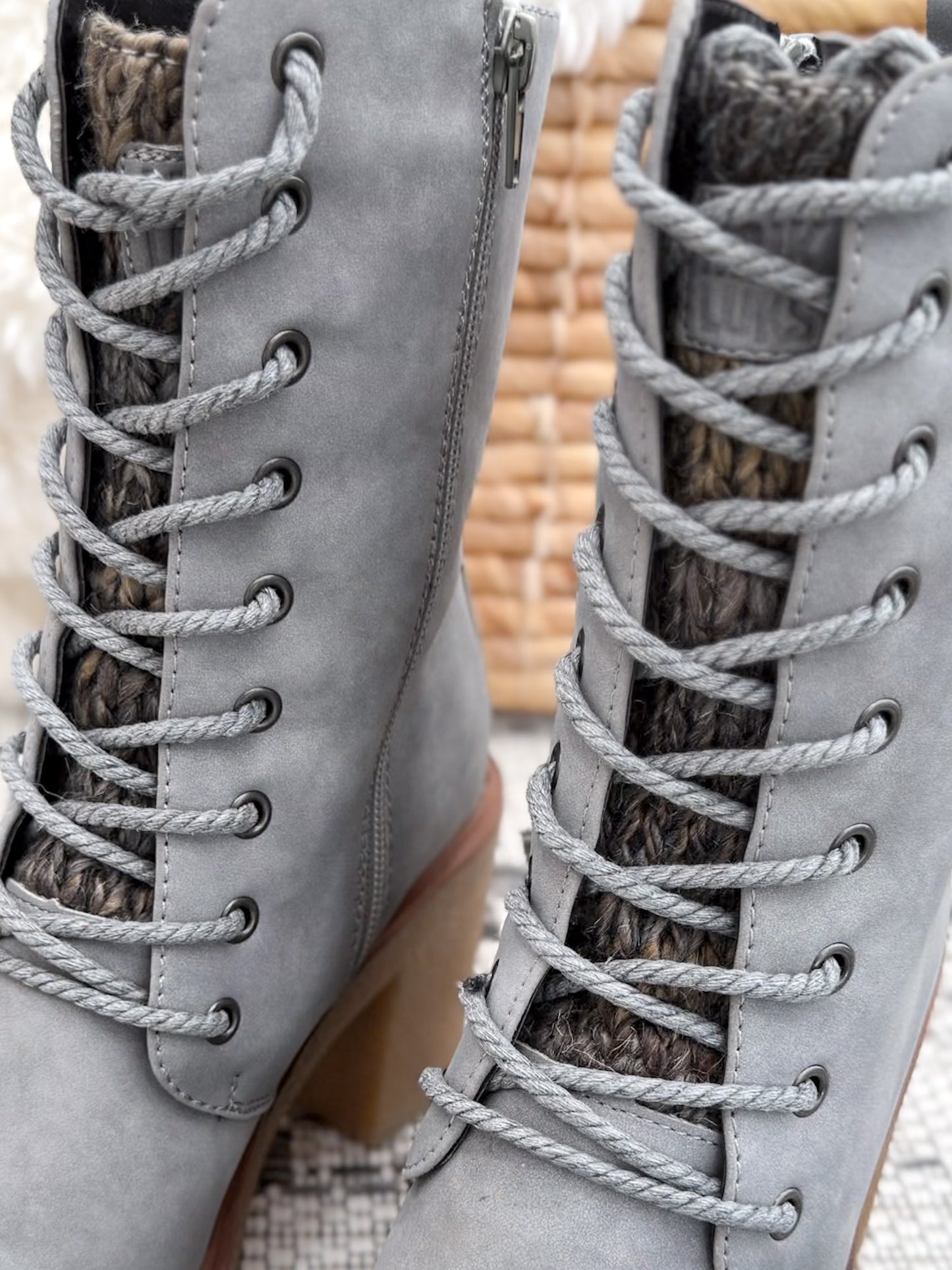 Muk Luks Riser Jazz Boot - Grey