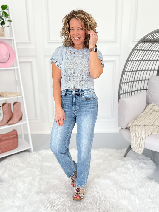 Hits Just Right - Judy Blue Ankle Straight Leg Jean