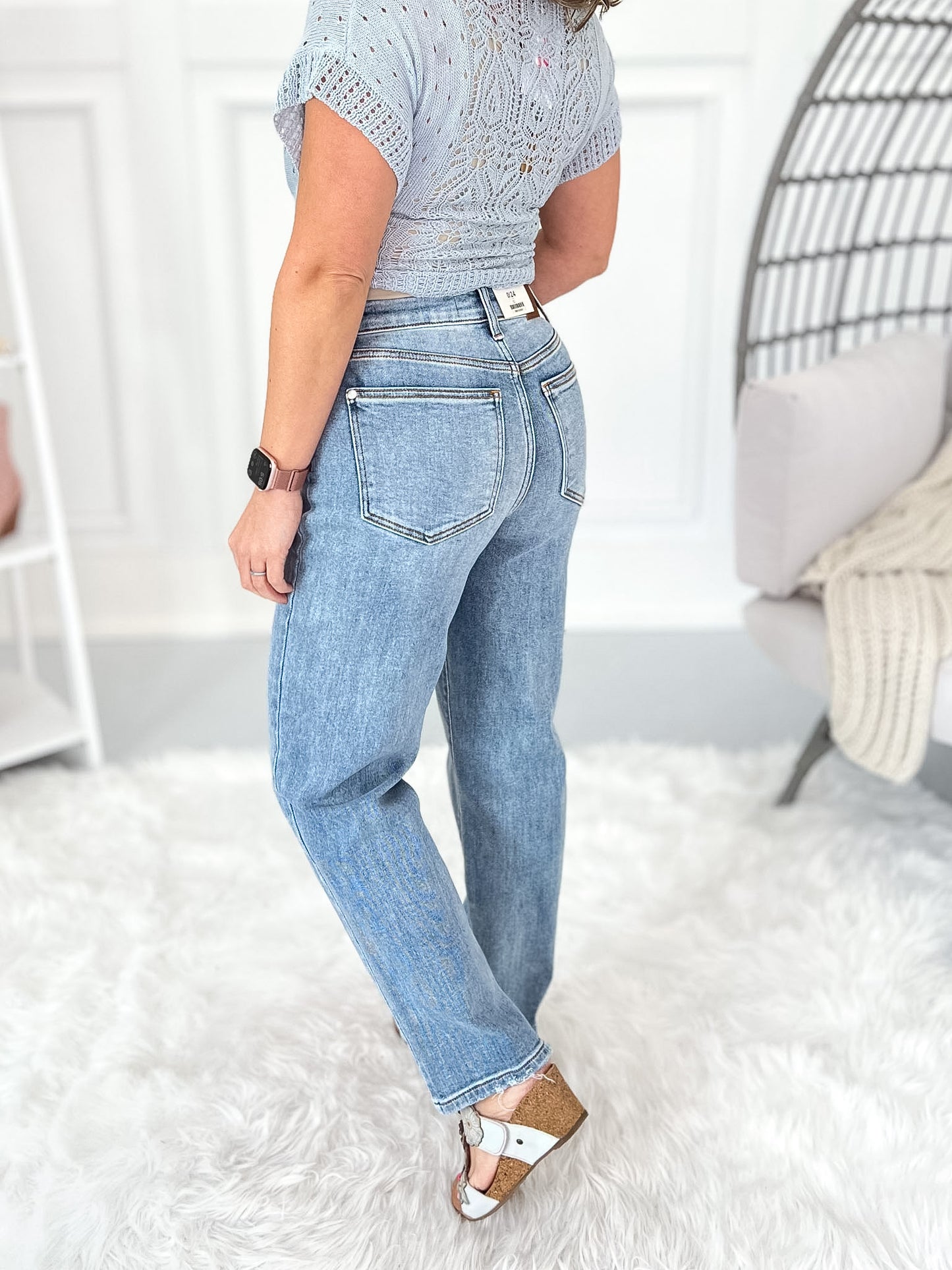 Hits Just Right - Judy Blue Ankle Straight Leg Jean