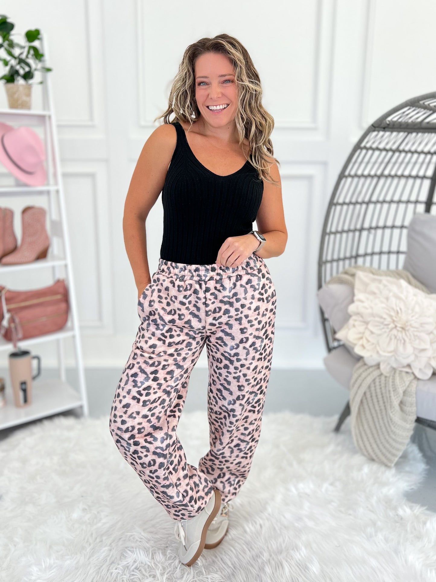 Comfort Zone Joggers - Leopard Lace