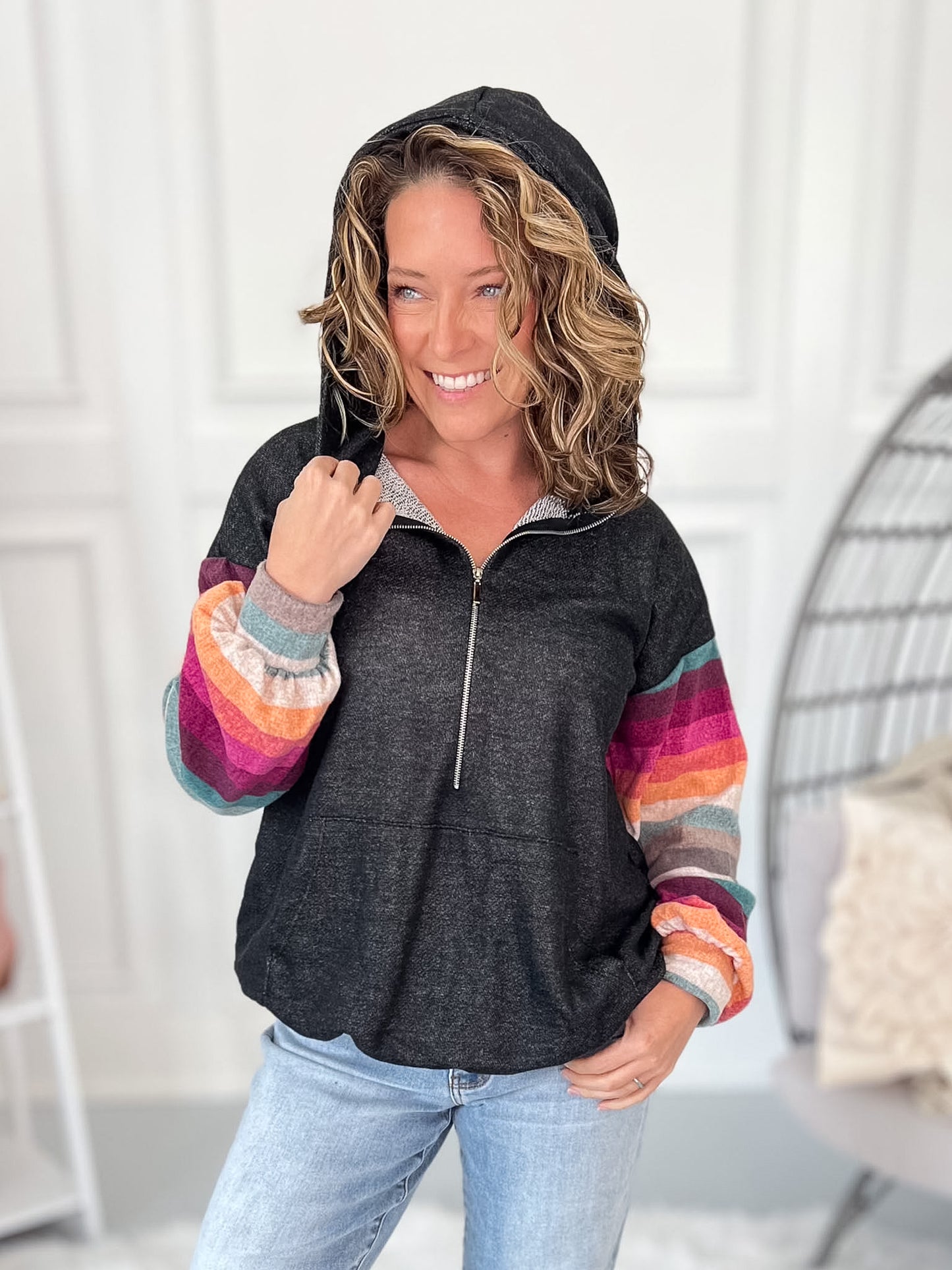 Sunset Sleeves Hoodie - Black