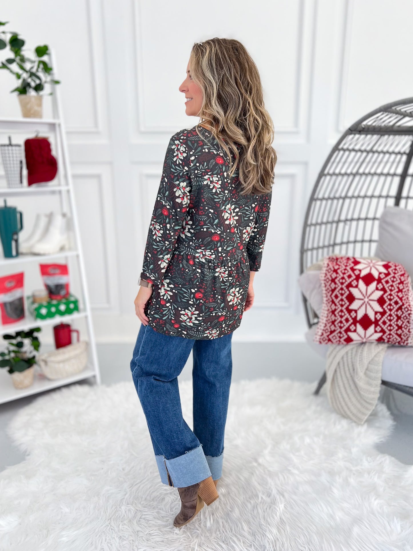 Sarah Ruffle 3/4 Sleeve - Evergreen Christmas