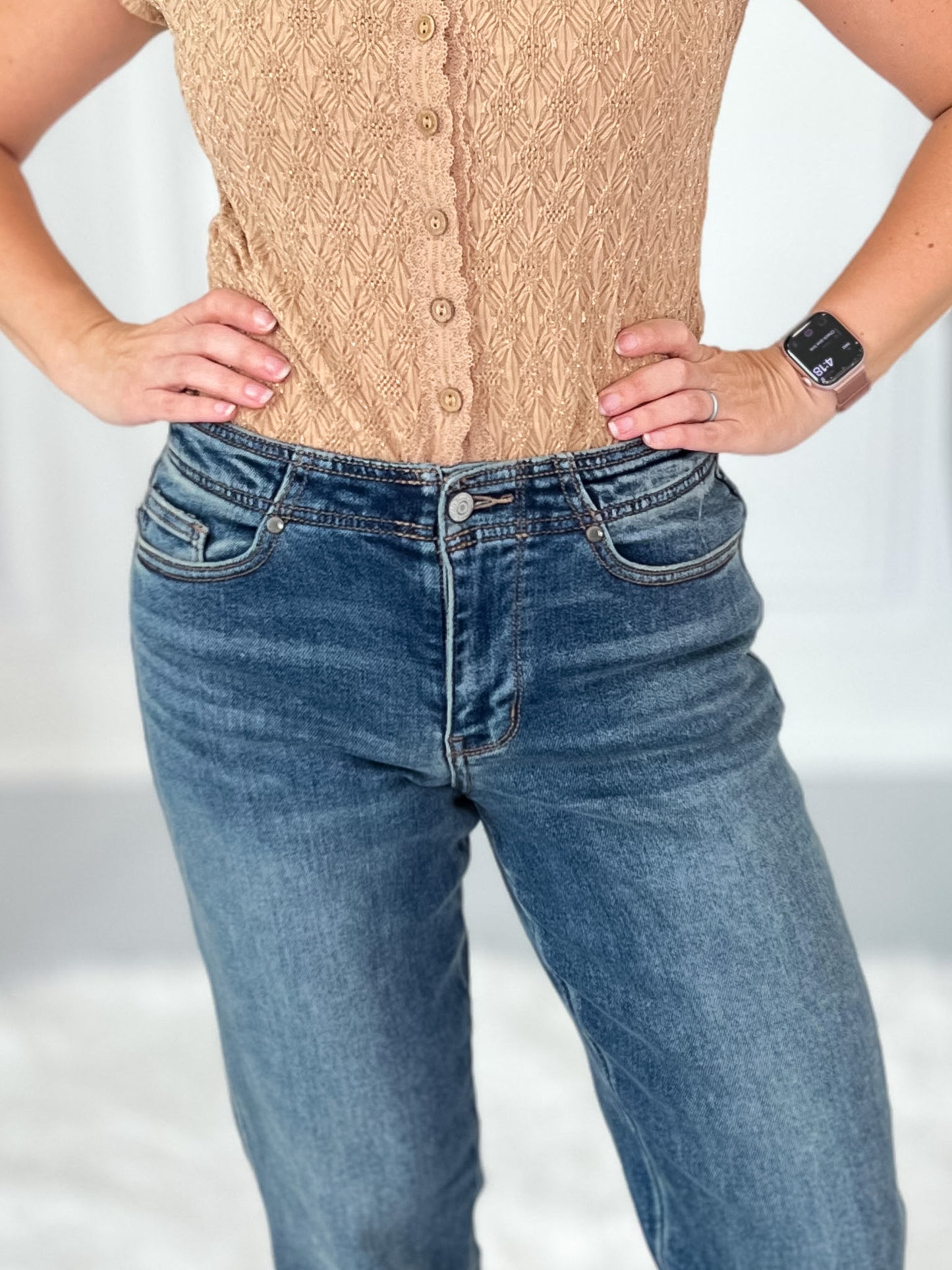In A Cinch - Judy Blue Adjustable Back Boyfriend Jean with Hollywood Waist
