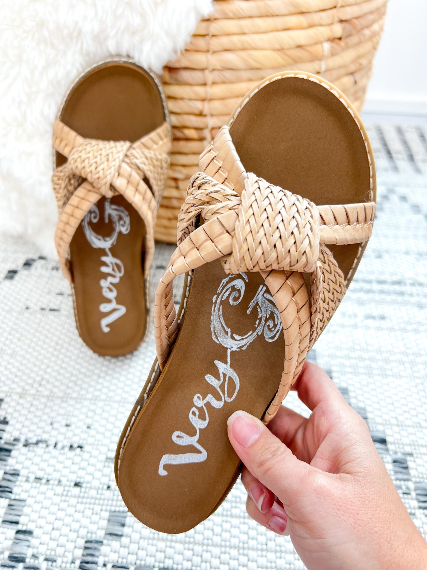 Very G Kinsley Sandal - Nude