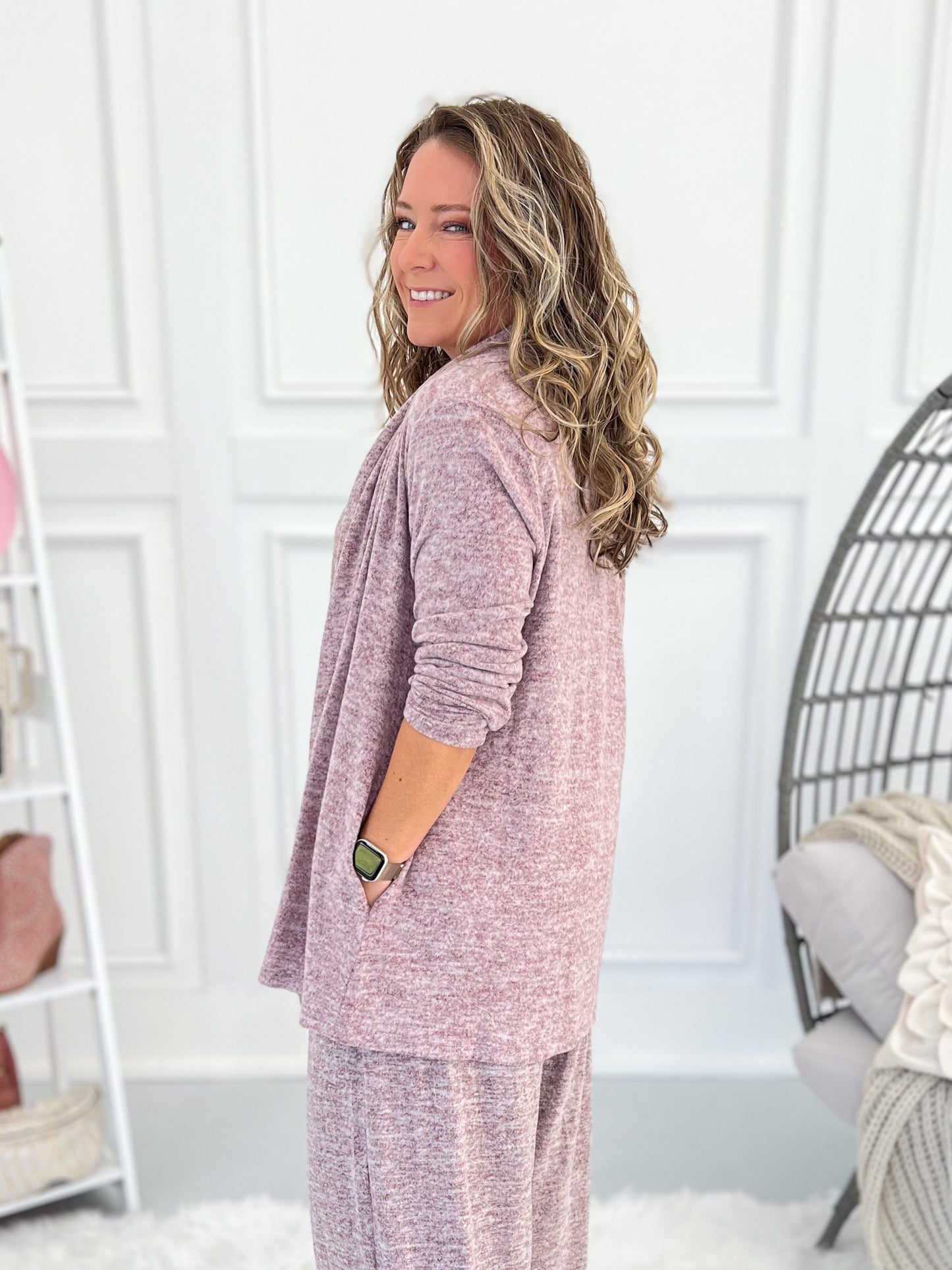 On Easy Mode Matching Lounge Set