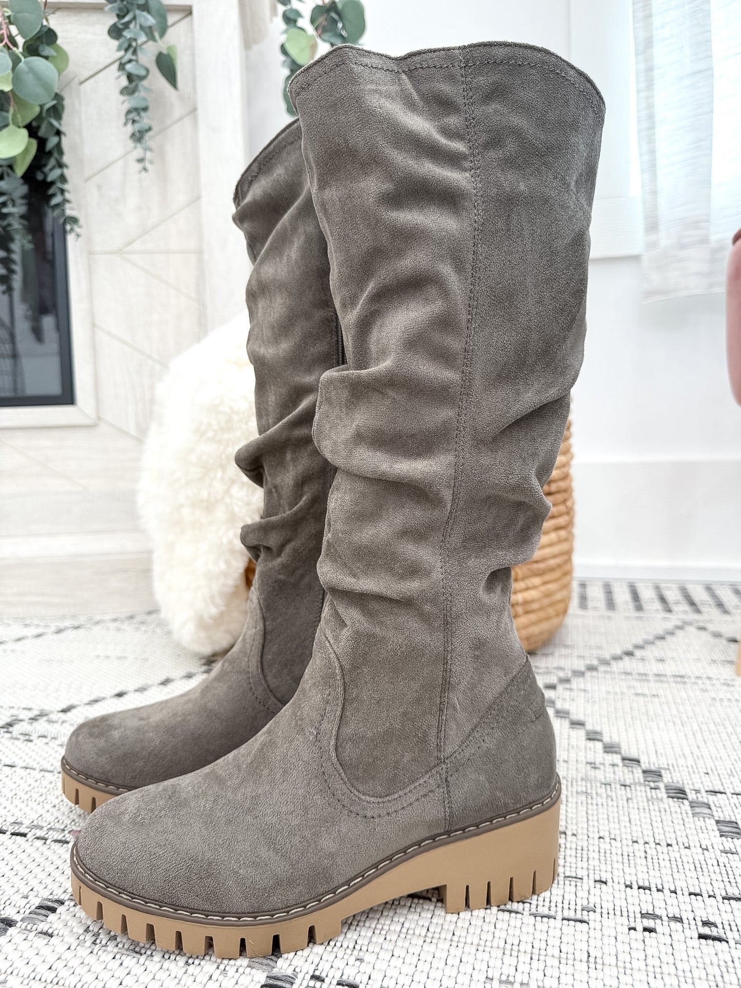 Very G Dashing Tall Boot - Grey