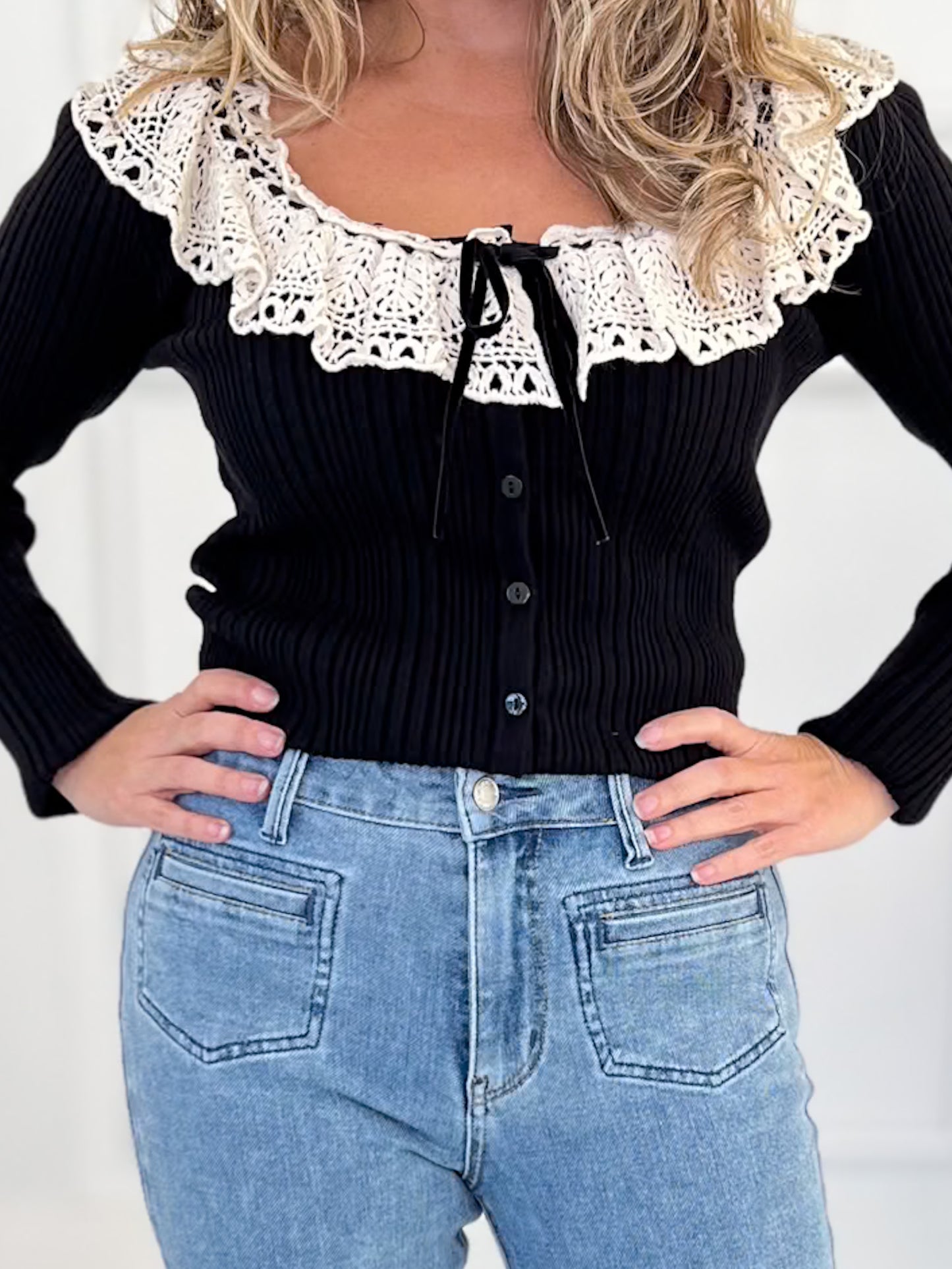 In My Era - Judy Blue Welt Pocket Flare Jean