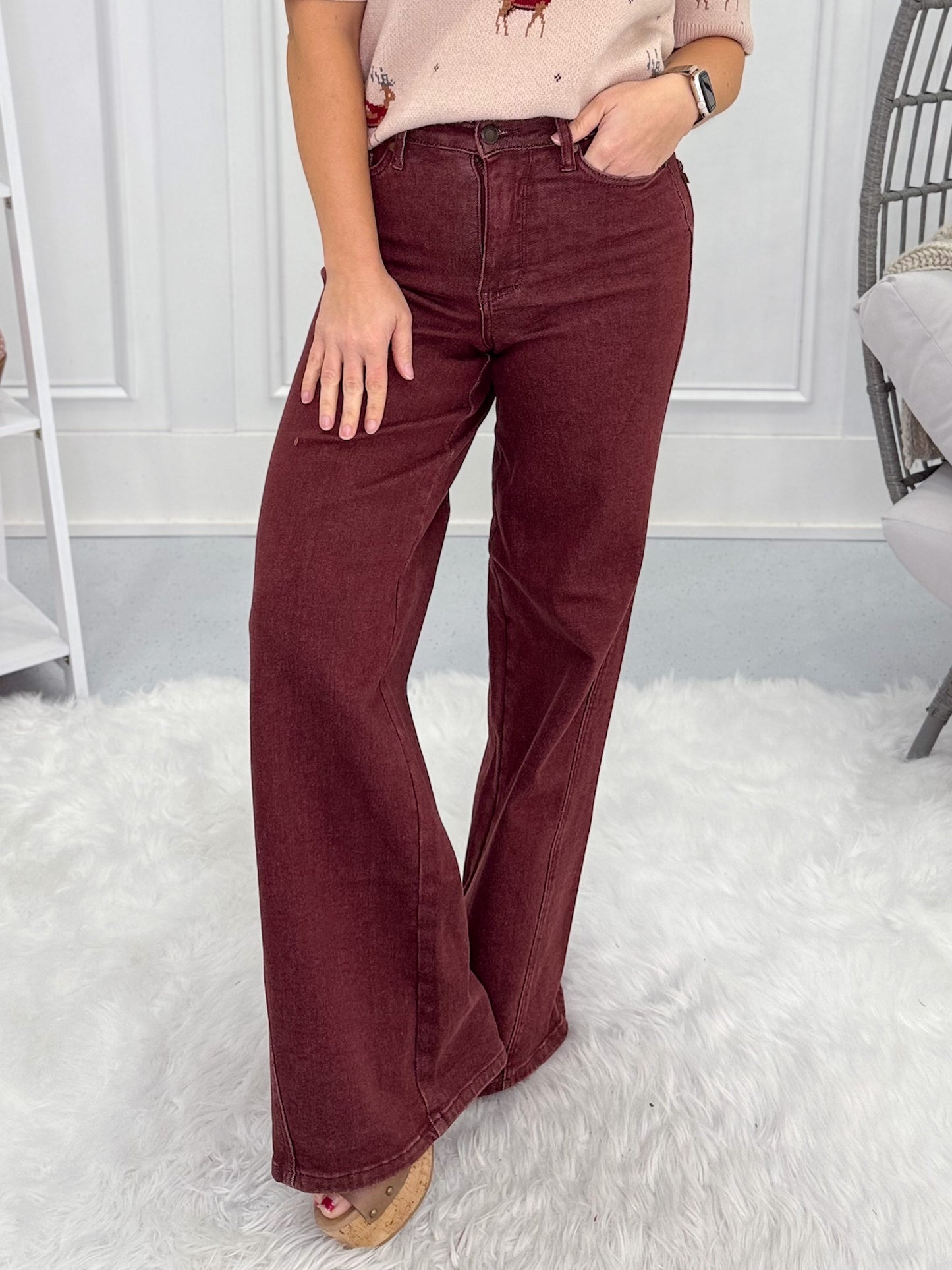 *DOOR BUSTER* Retro Rouge - Judy Blue Burgundy Retro Wide Leg Jean