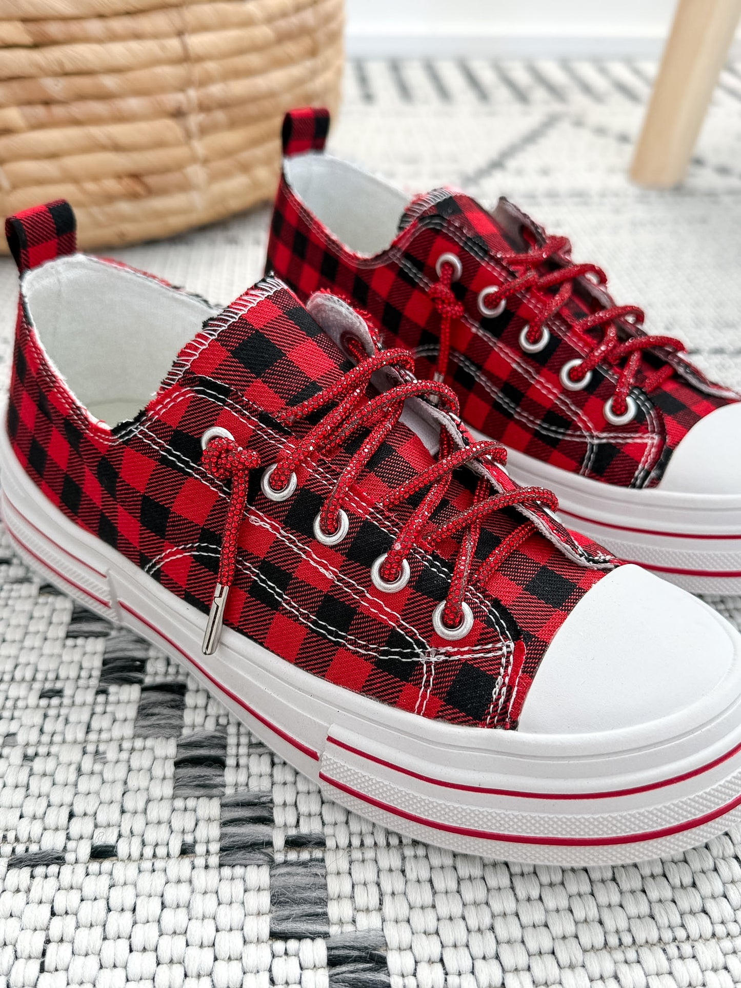 Very G Aman Tailor Sneaker - Red