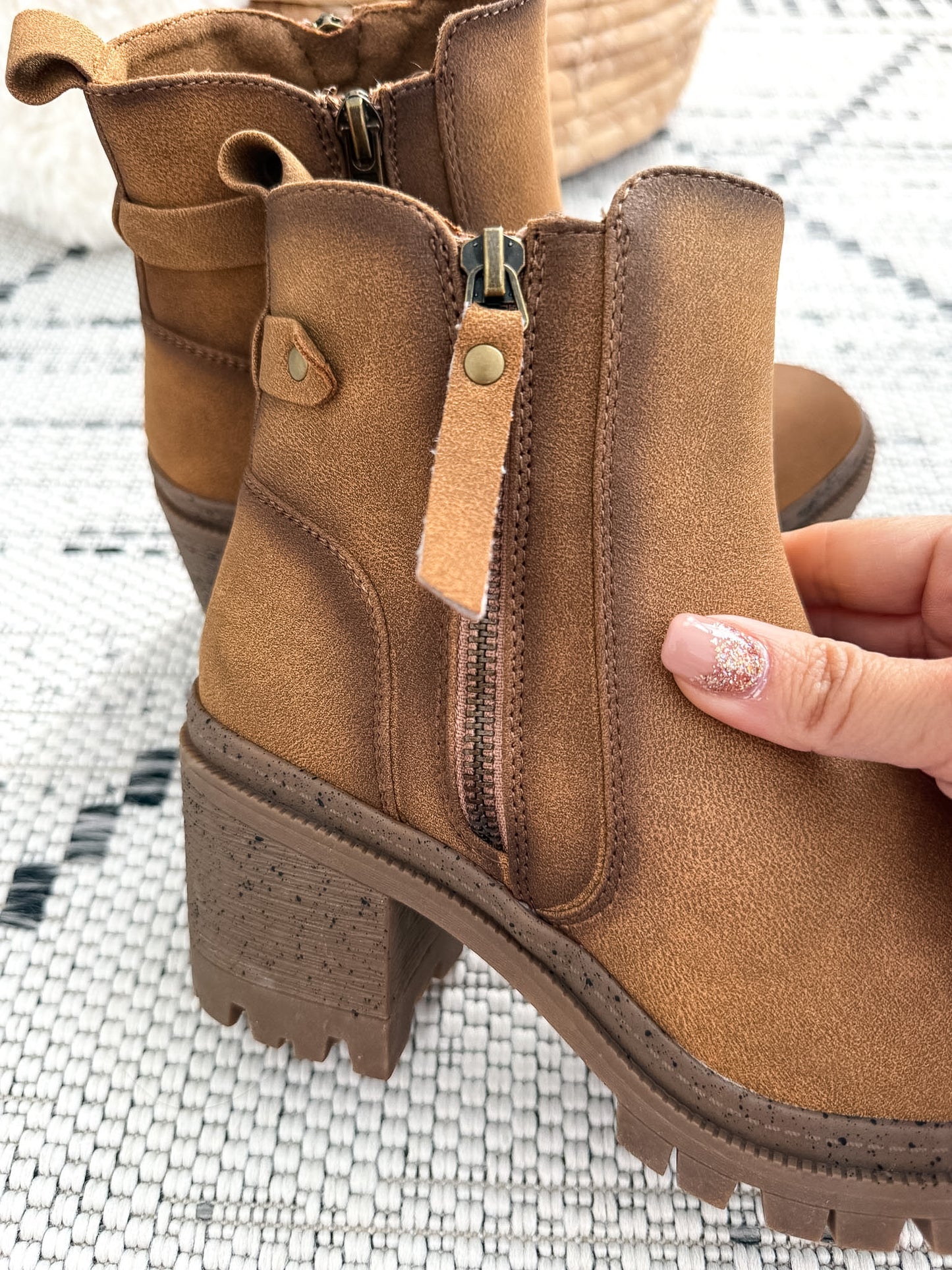 Very G Maeve Boot - Tan