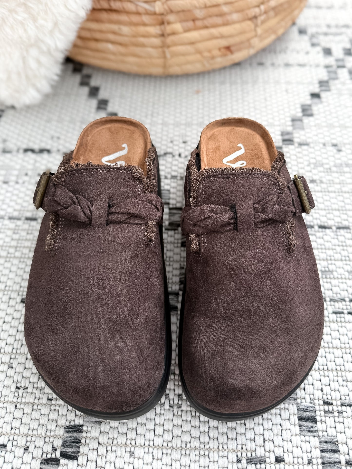 Very G Cali 2 Clog - Chocolate