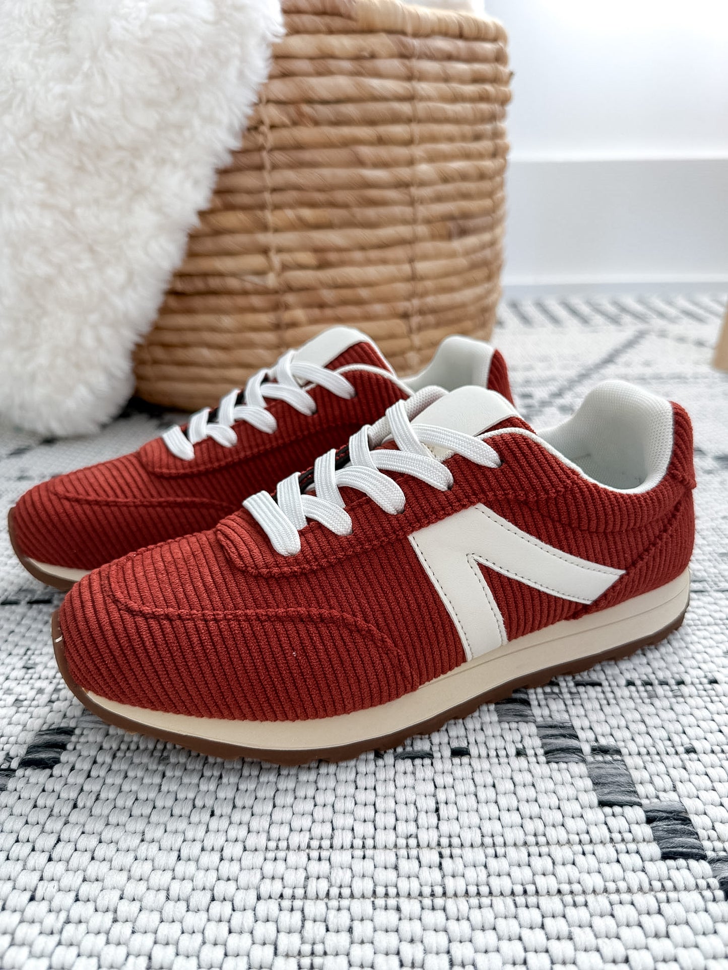 Very G Joelle Sneaker - Rust
