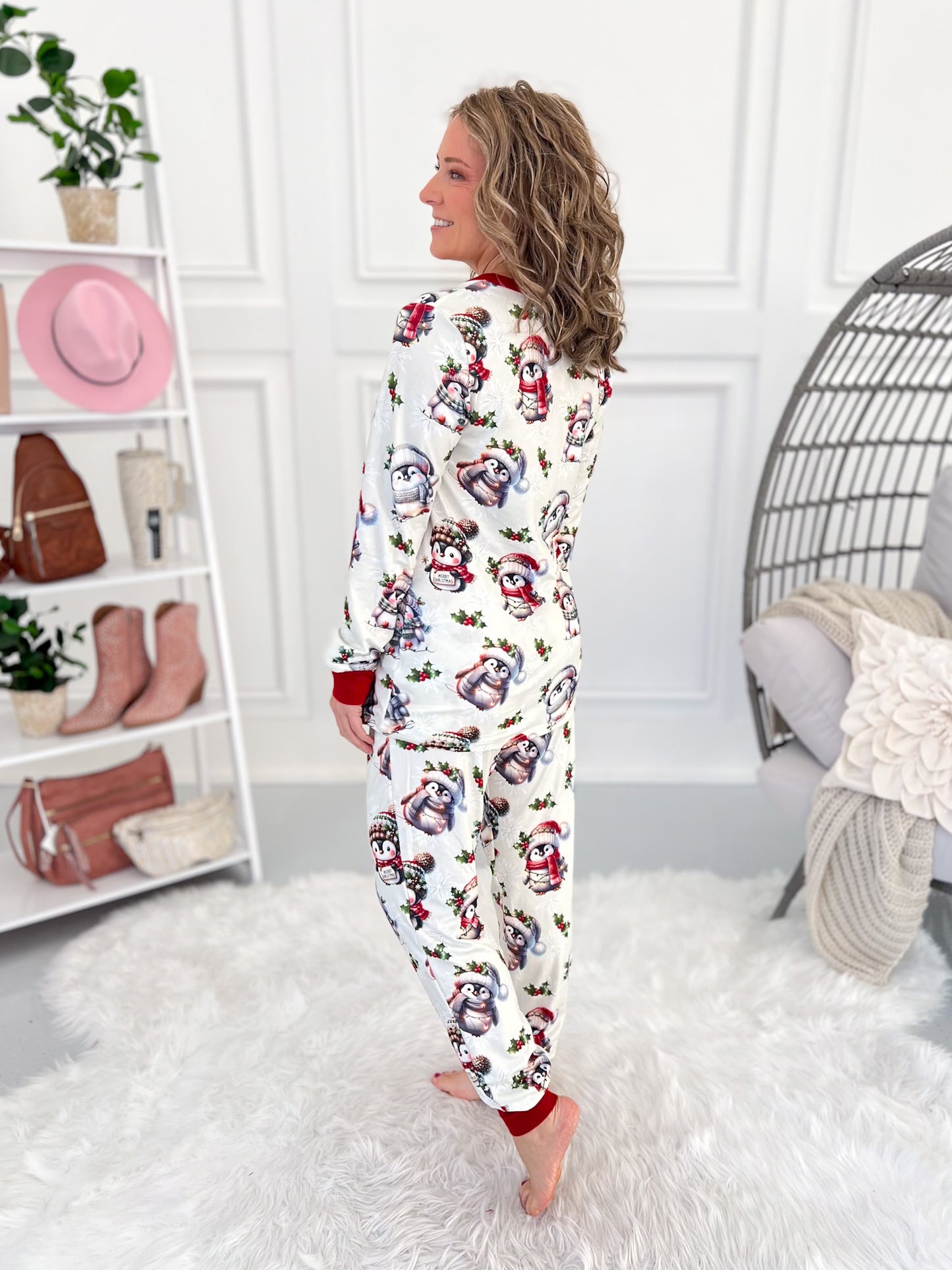 Crazy Soft Pajama Jogger Set - Festive Penguin