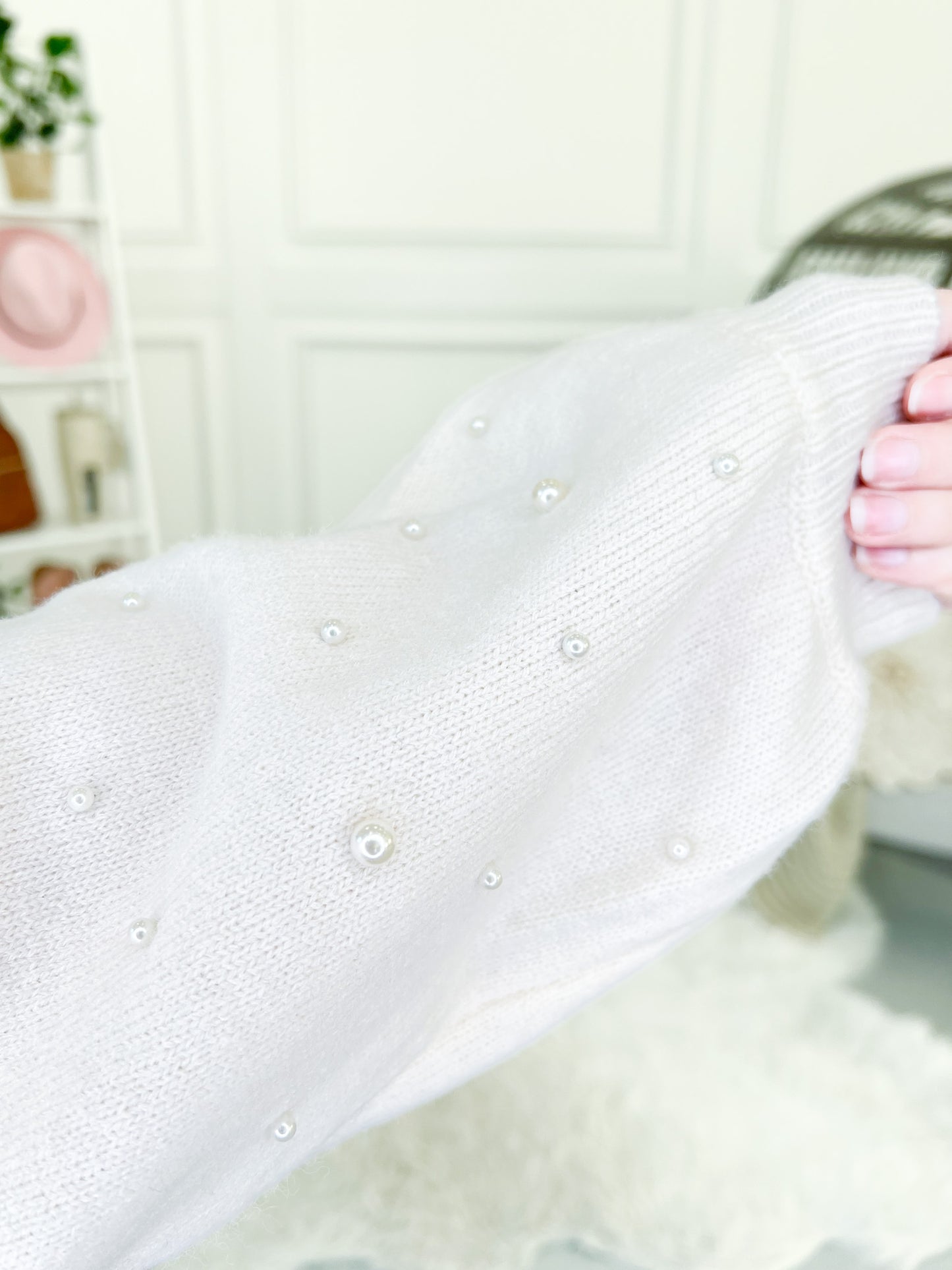 Pearl Essence Knit Cardigan