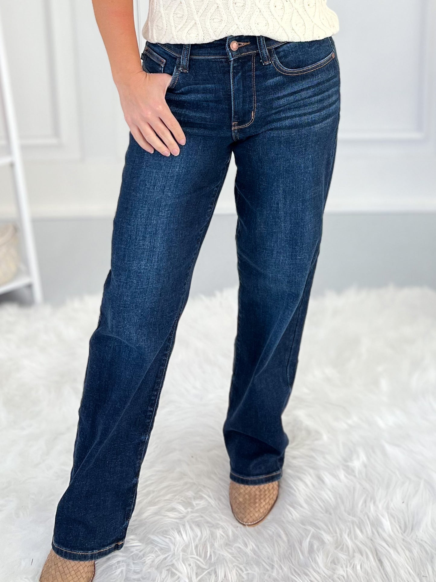 Set The Standard - Judy Blue Non Distressed Straight Leg Jean