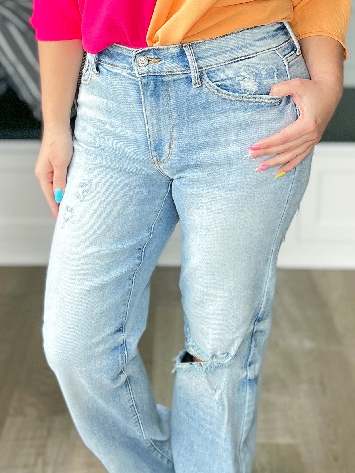 Daddy's Girl - Judy Blue Knee Destroy Straight Dad Jeans – Resort